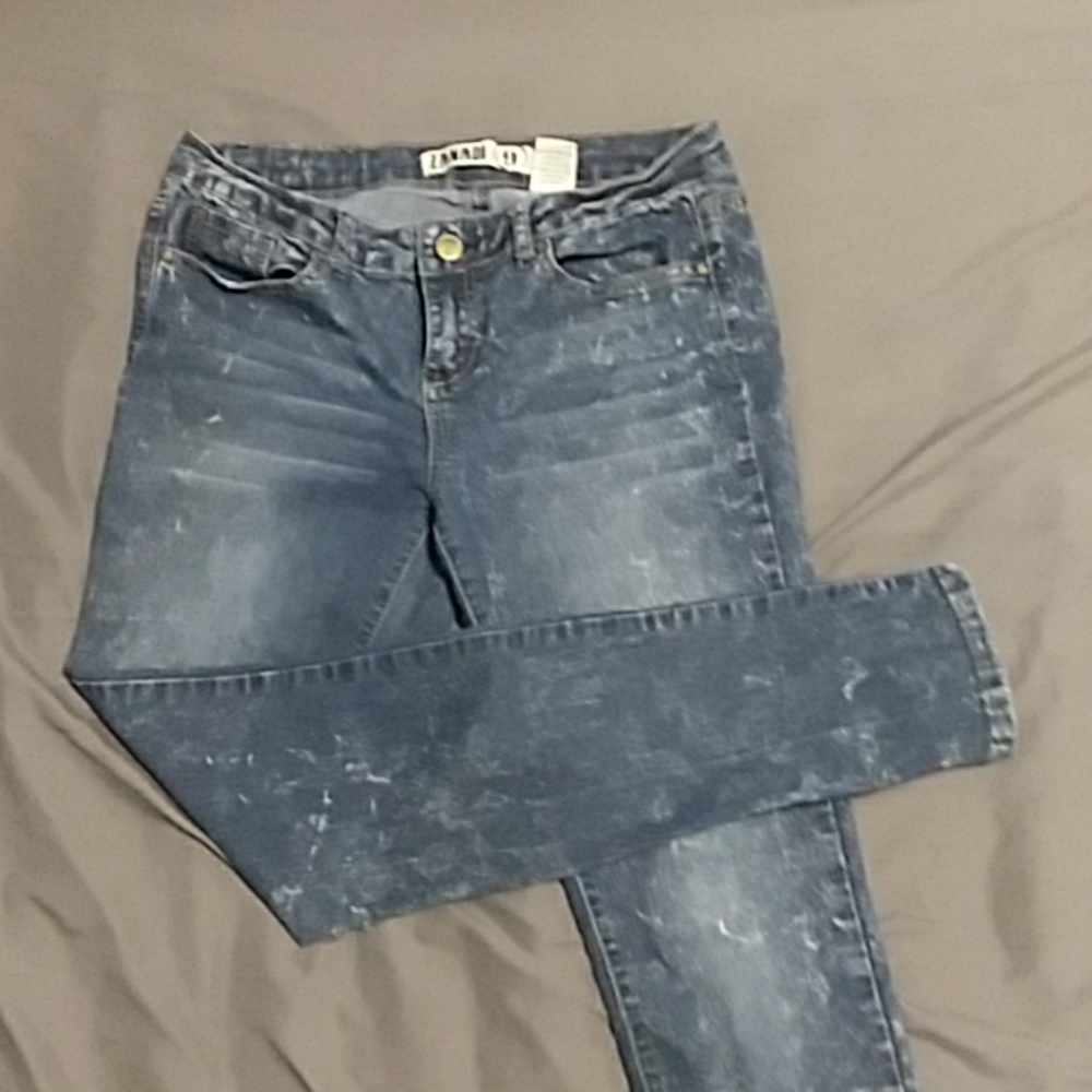 Zanadi faded blue jeans